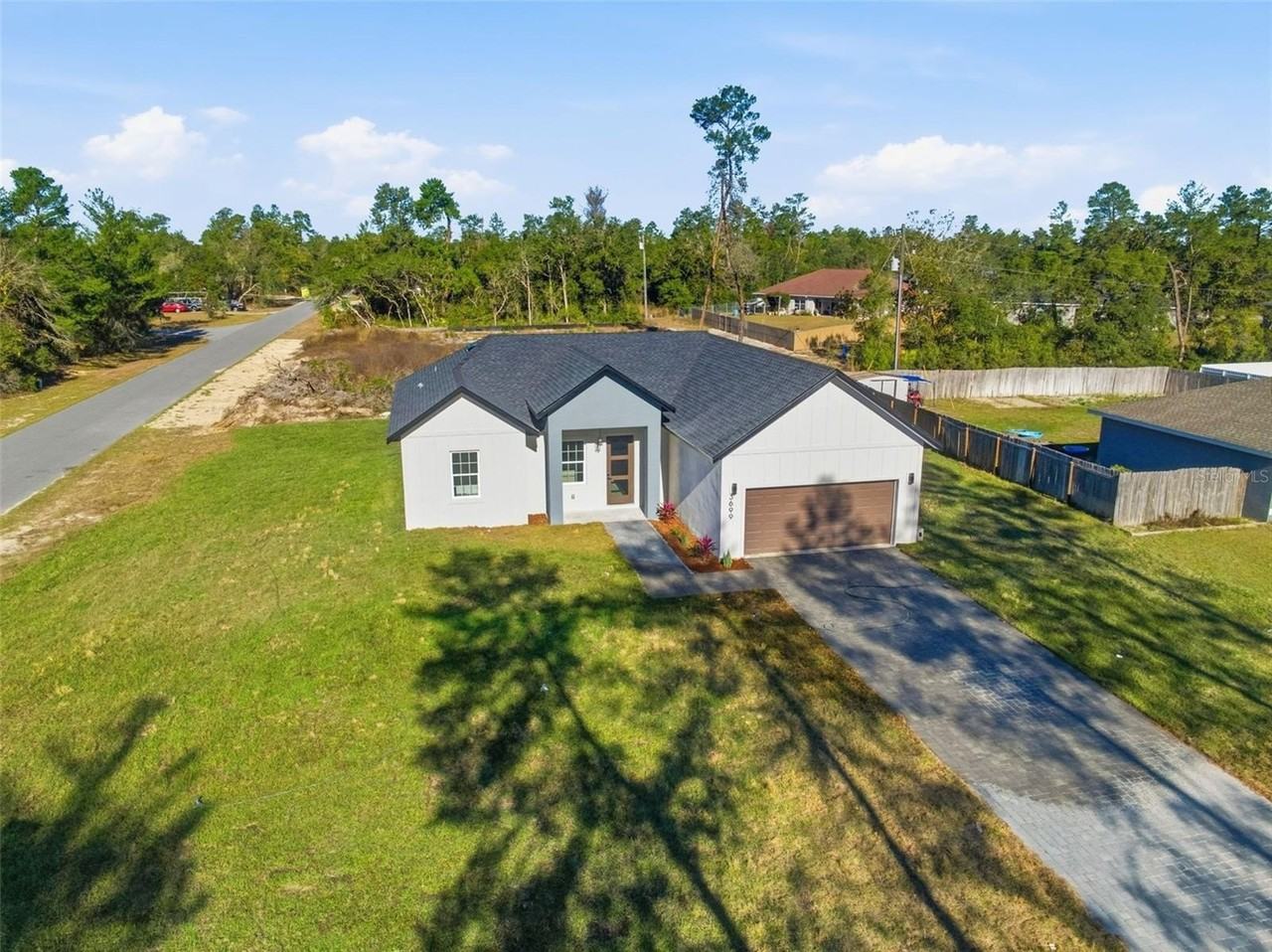 3699 Sw 169th Pl - Photo 2 of 34
