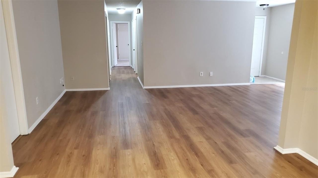 1311 Alfonzo Cir - Photo 5 of 23