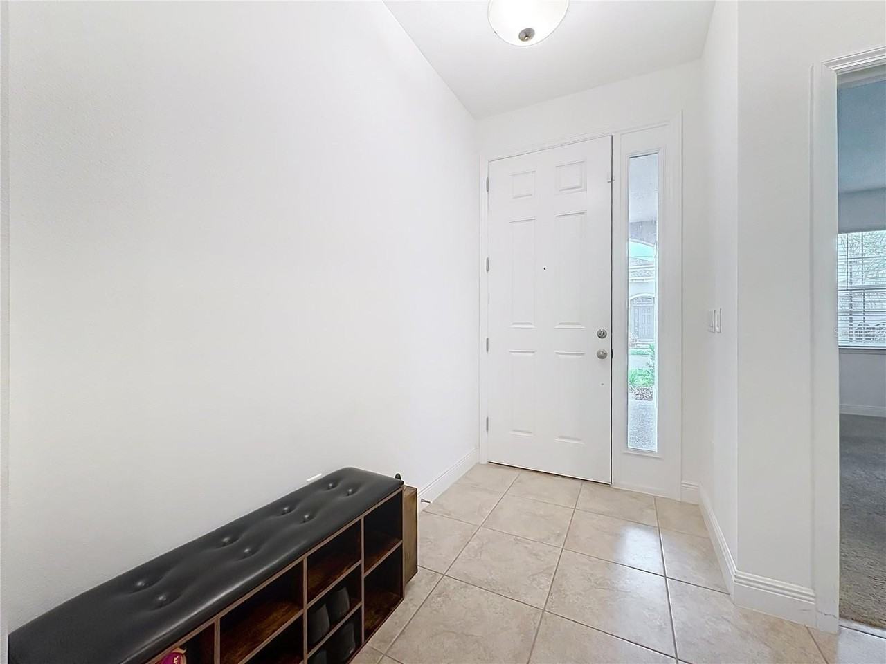 792 Hyperion Dr - Photo 5 of 50