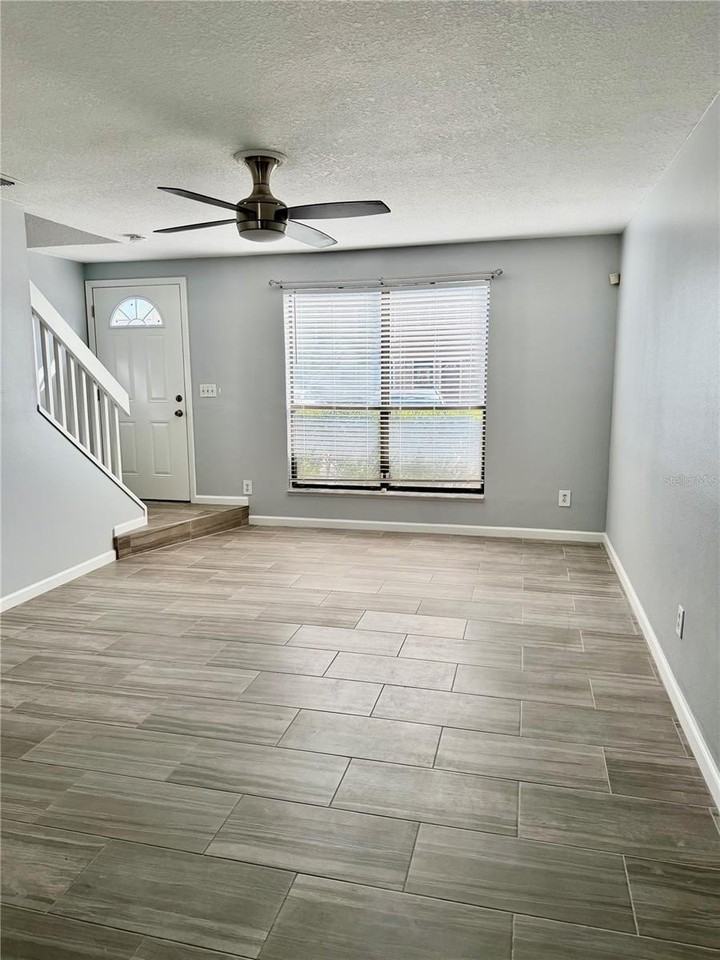 604 Casa Park Court A - Photo 2 of 33