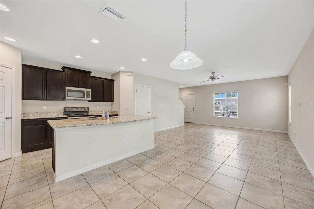 4836 Chatterton Way - Photo 7 of 19