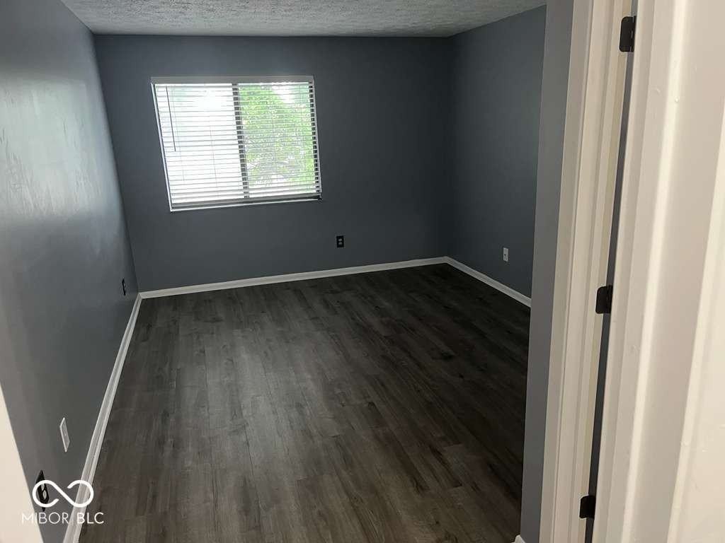 4351 Village Parkway Cir W #7 - Photo 7 of 9