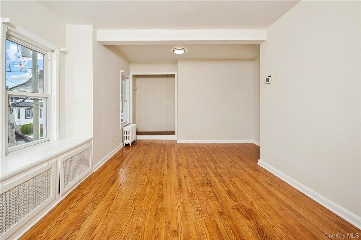 42 Glen Rd - Photo 2 of 23