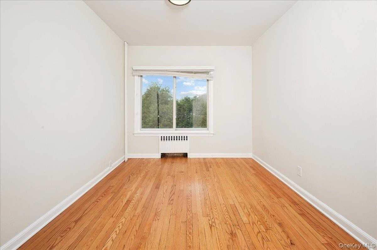 42 Glen Rd - Photo 5 of 23