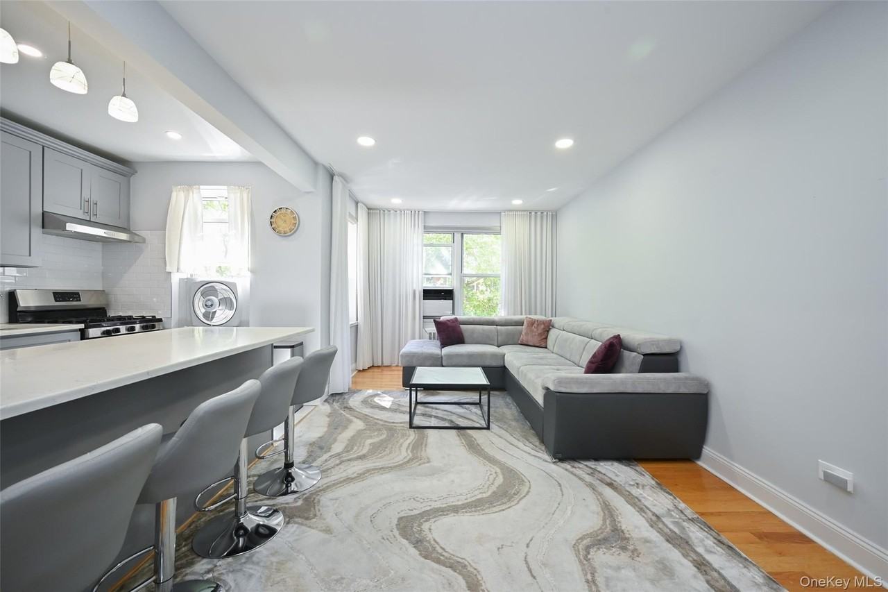 10525 65th Ave #4F - Photo 4 of 9