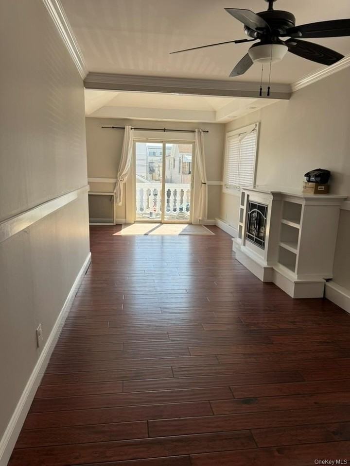69 Illinois Ave - Photo 7 of 18