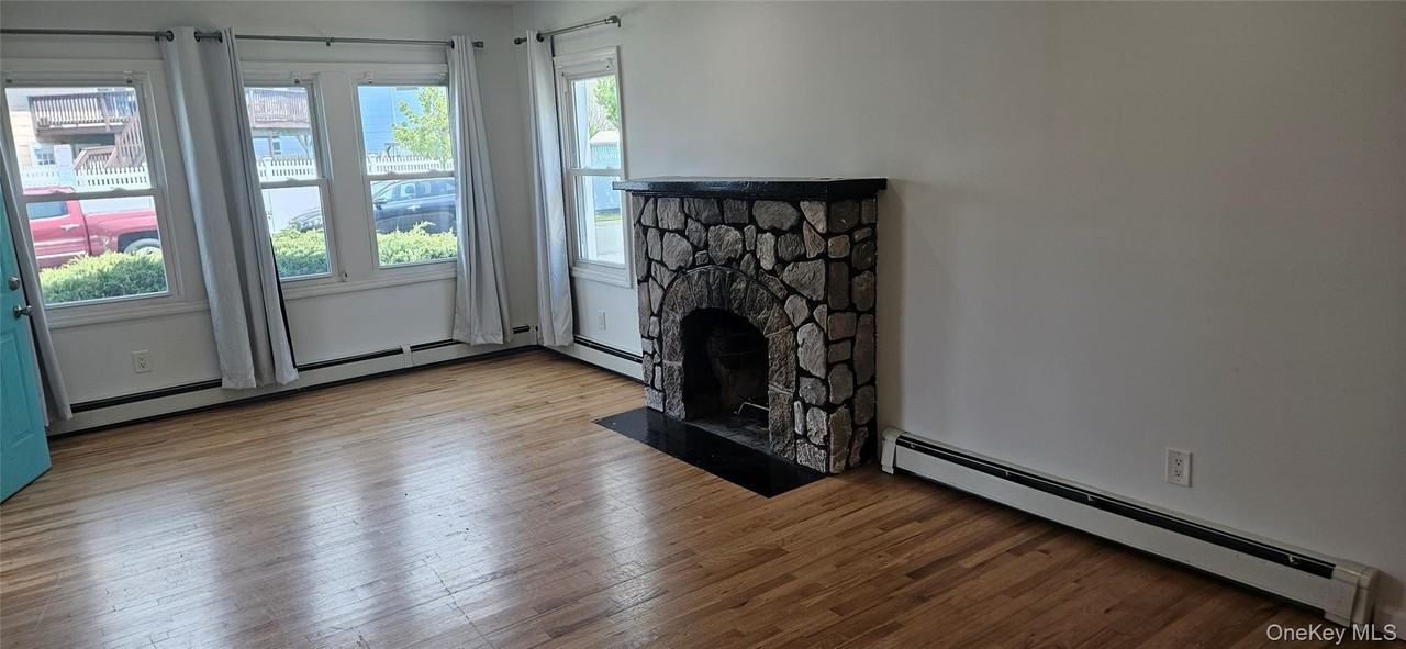 9 Hamilton Ave - Photo 3 of 11