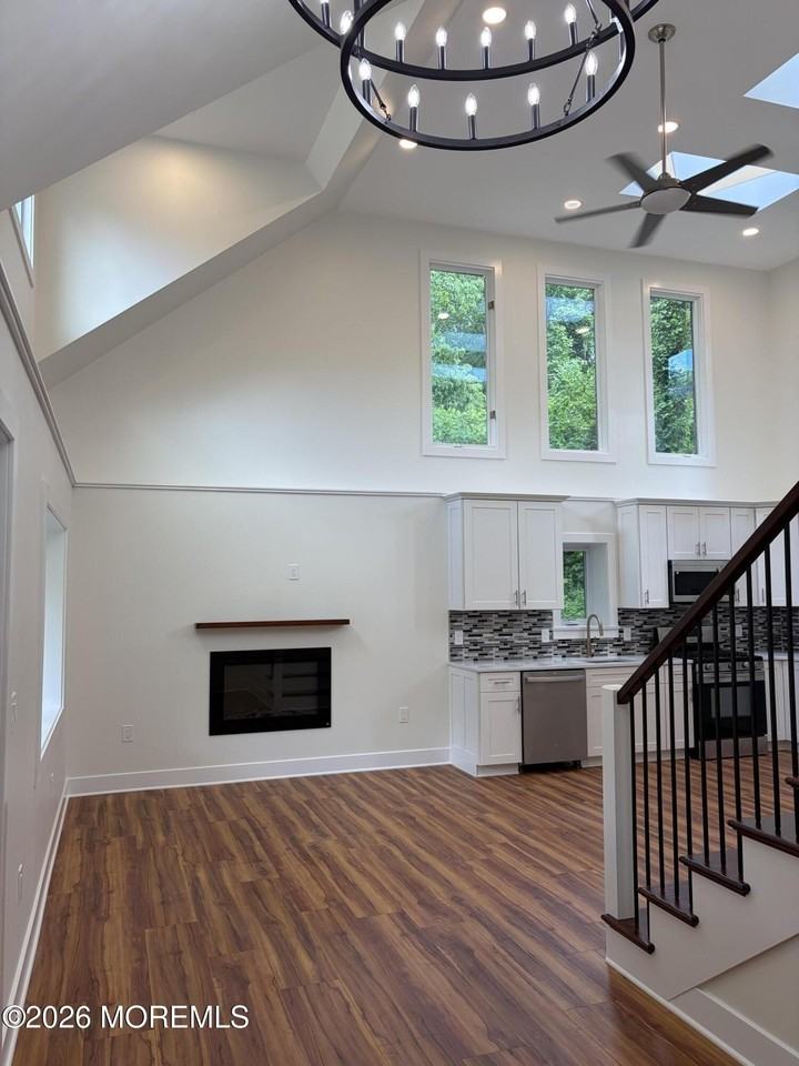 13 Martha Blvd - Photo 2 of 18