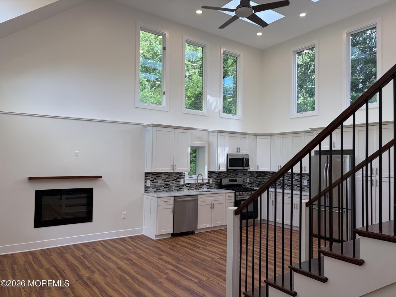 13 Martha Blvd - Photo 3 of 18
