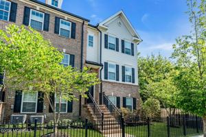 featured image of 24 Catherine St