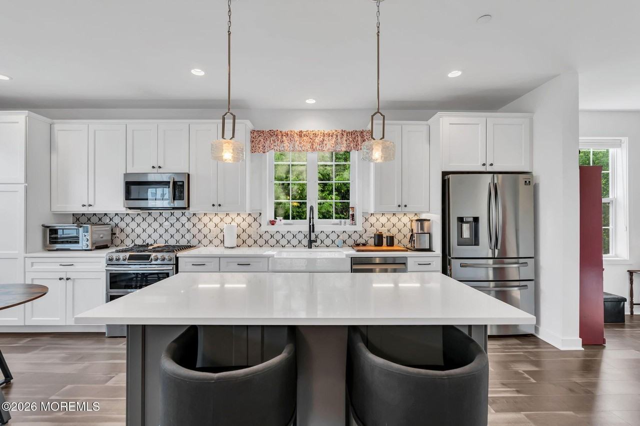 24 Catherine St - Photo 7 of 23