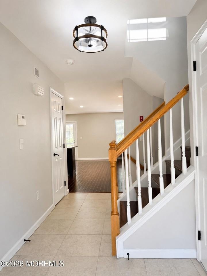 234 Frankfort Ave - Photo 3 of 20