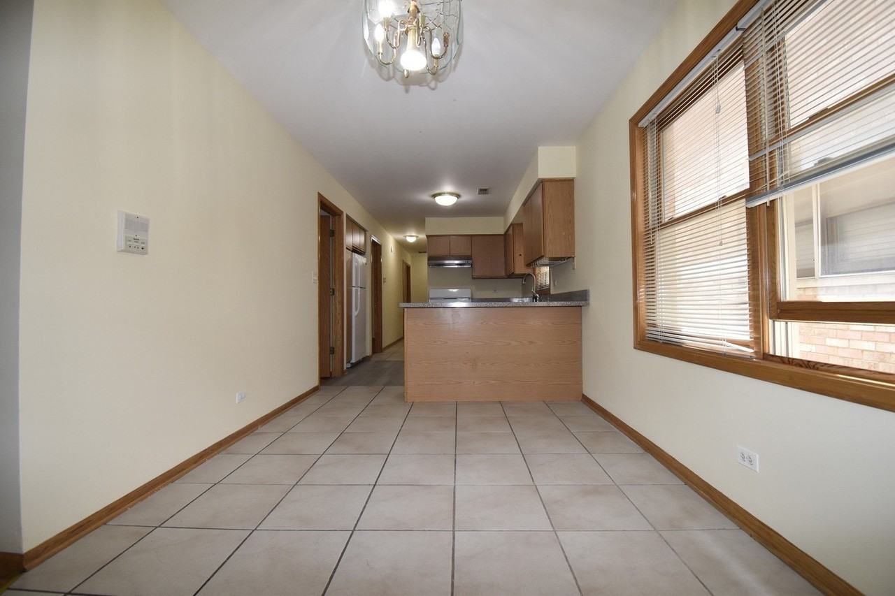 2729 W 37th Pl - Photo 4 of 19