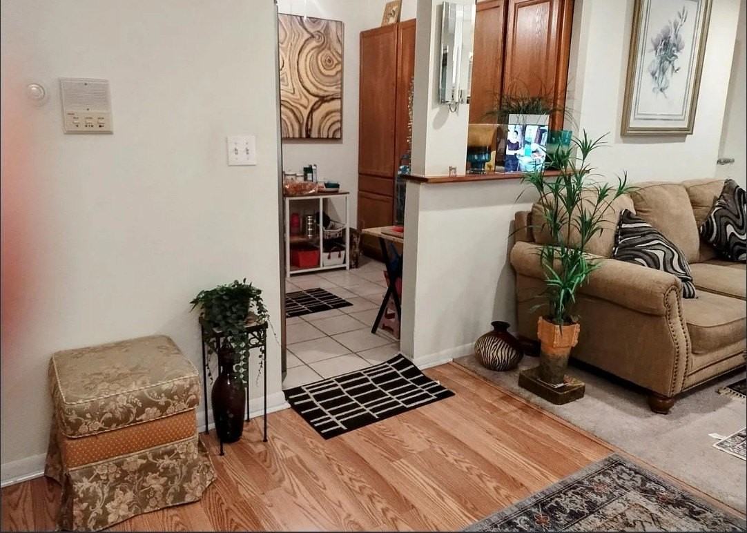 239 Gregory St #13 - Photo 6 of 11