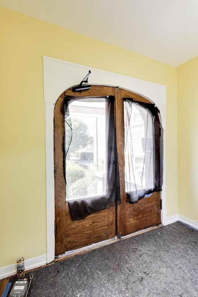 43 N Menard Ave #1 - Photo 3 of 22