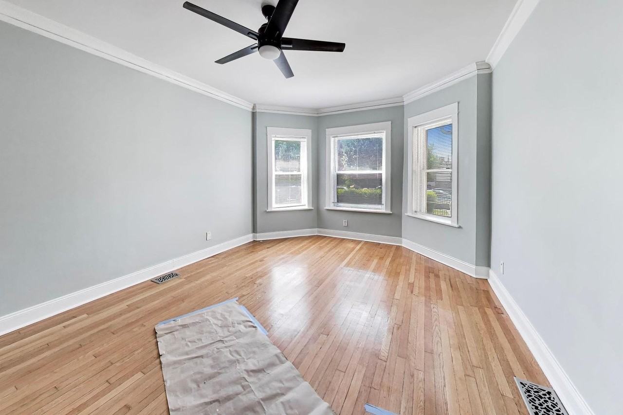 43 N Menard Ave #1 - Photo 5 of 22