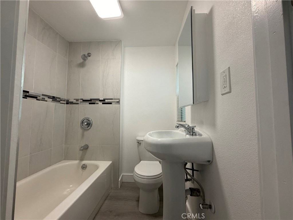 722 Atlantic Ave - Photo 5 of 5