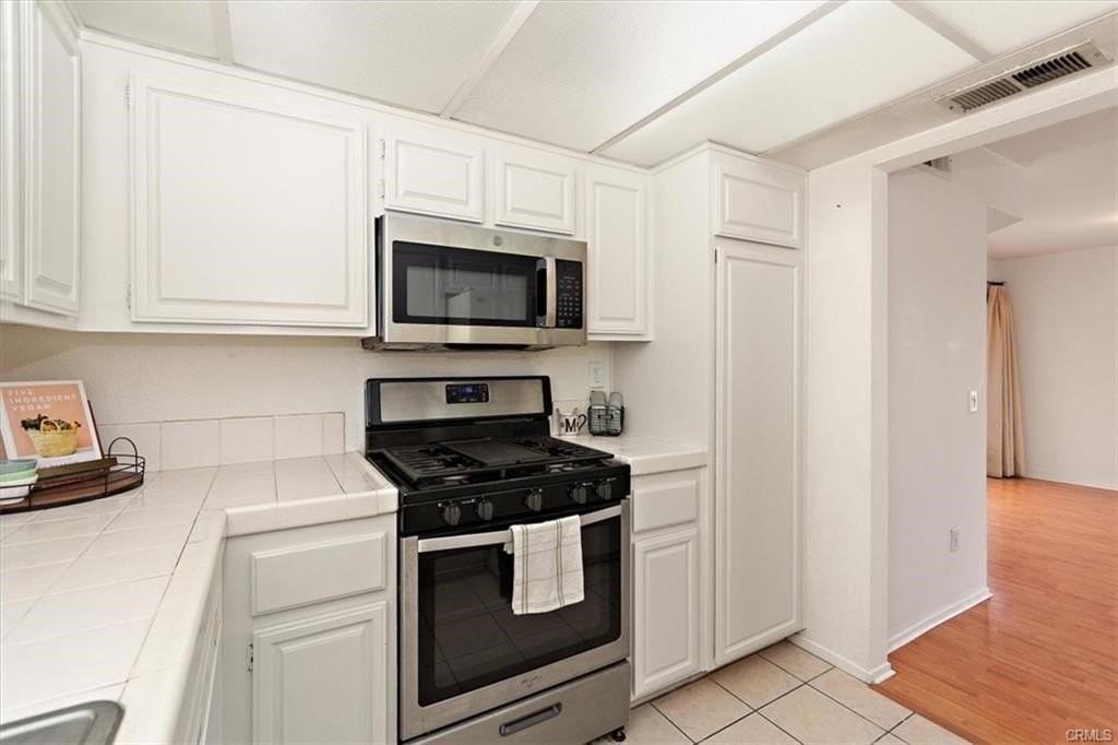 12600 Euclid St #18 - Photo 7 of 25