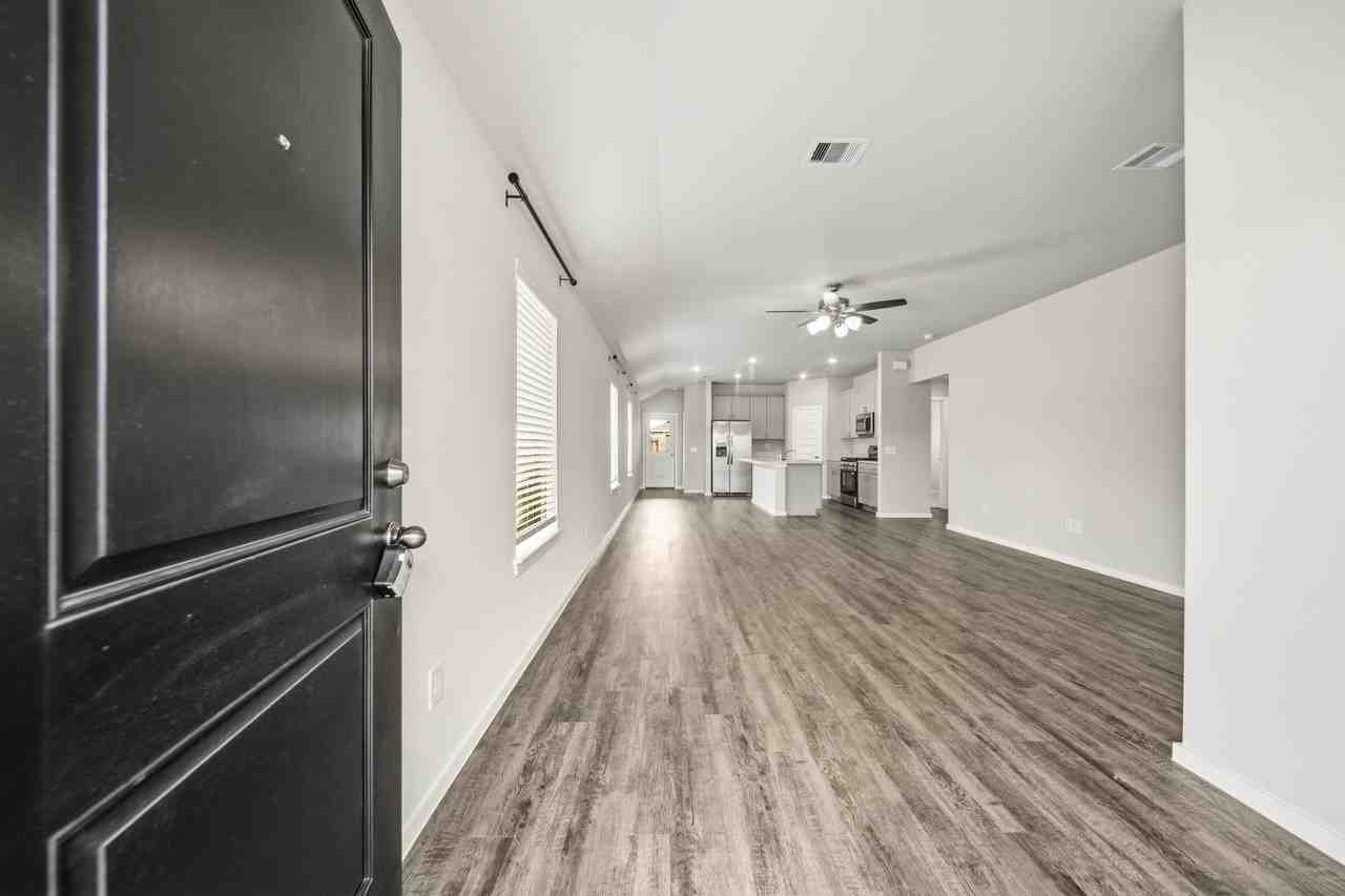 21707 Cottonwood Meadows Trl #1 - Photo 3 of 25
