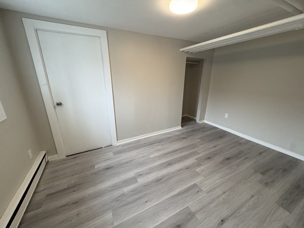 273 Tower St #272-5 - Photo 6 of 8