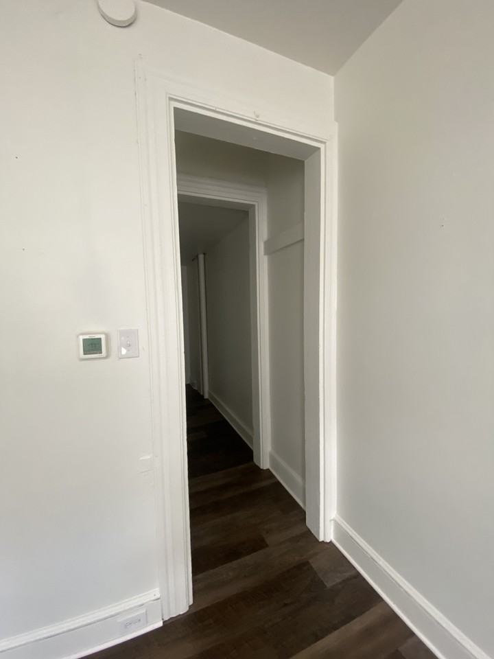 519 1/2 S Prince St #0 - Photo 6 of 20