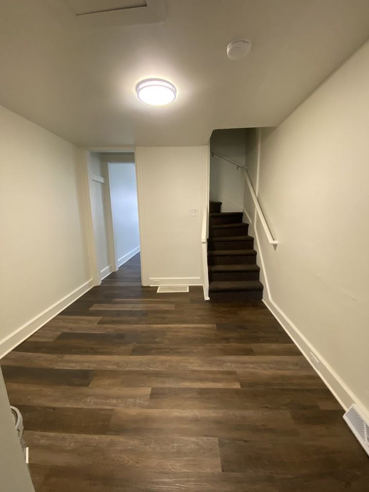 519 1/2 S Prince St #0 - Photo 7 of 20