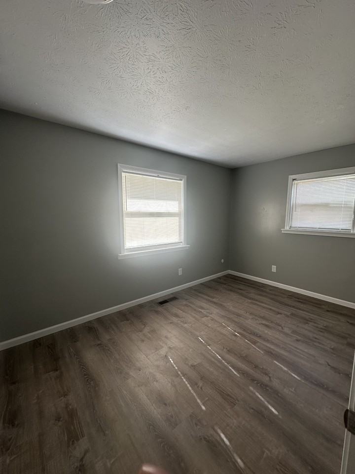 186 Bernower Ave Sw #186 - Photo 4 of 8
