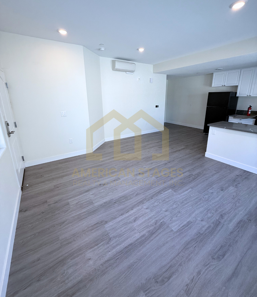 101 North Broadway - 103 #103 - Photo 3 of 15