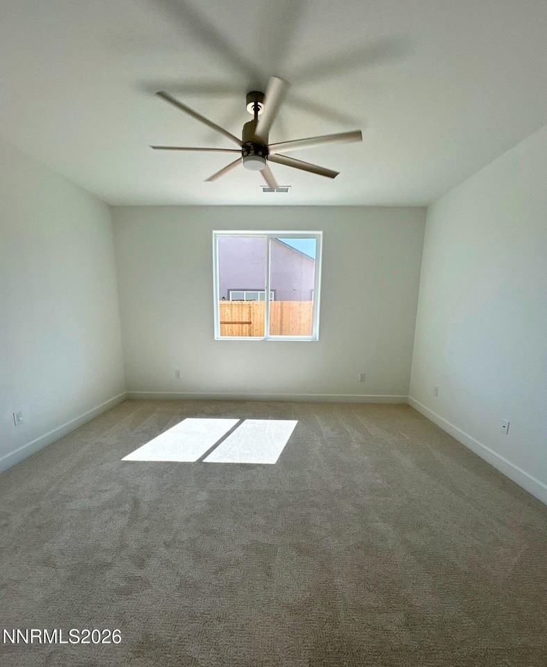 3247 Eleanor Way - Photo 6 of 16