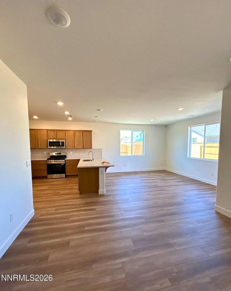 3448 Payton Way - Photo 4 of 18