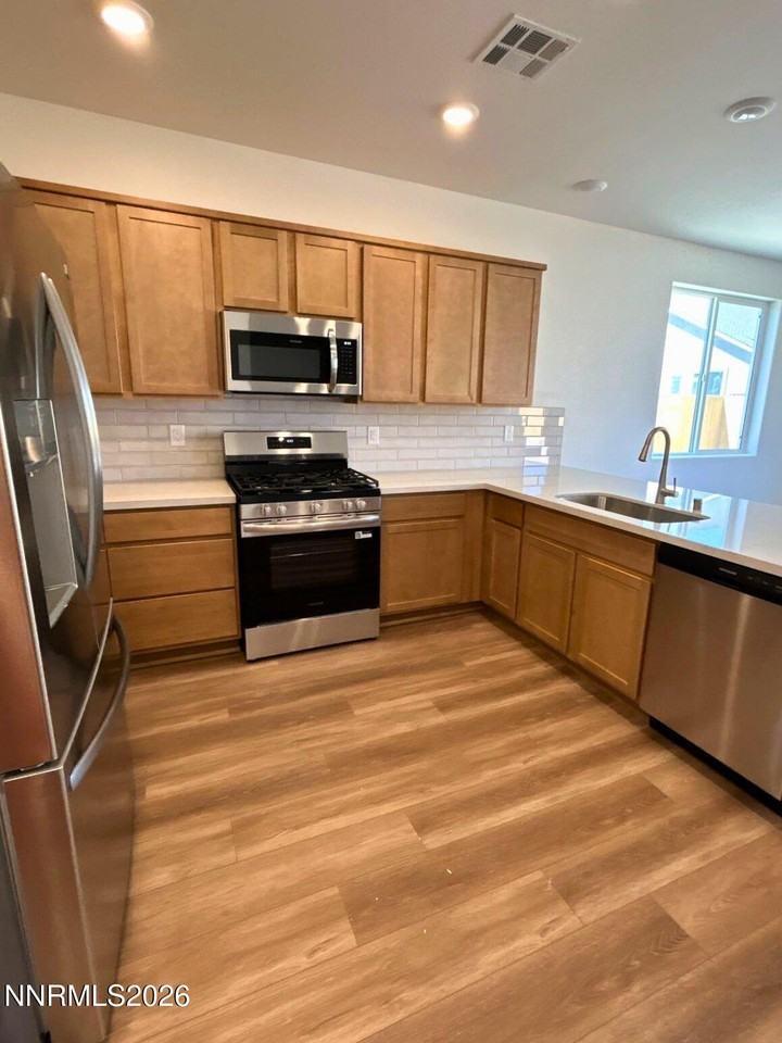 3448 Payton Way - Photo 5 of 18
