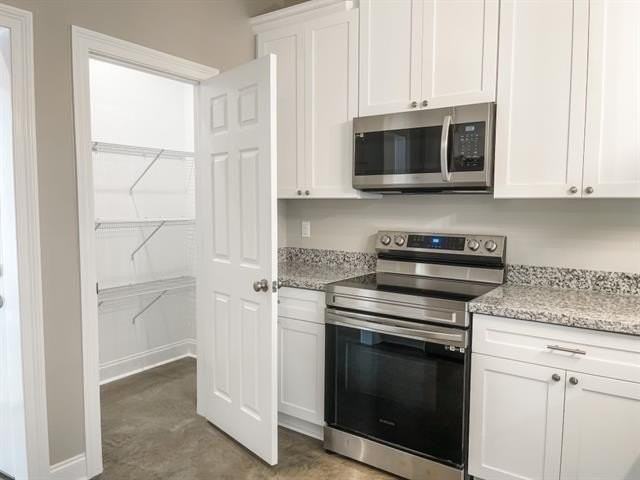 12492 Morgan Creek Ln #B - Photo 4 of 15