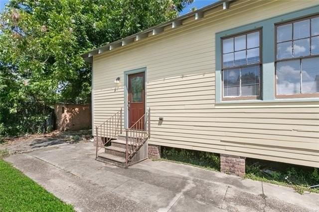 1028 Fats Domino Ave #B - Photo 2 of 7