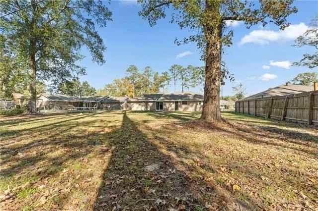602 Susan Dr - Photo 6 of 19