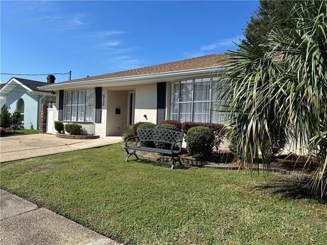 916 Martin Behrman Walk - Photo 2 of 22
