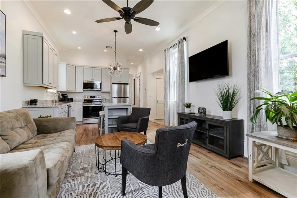 1818 Esplanade Ave ##1b - Photo 6 of 17