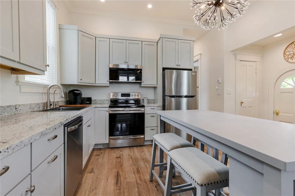 1818 Esplanade Ave ##1b - Photo 7 of 17
