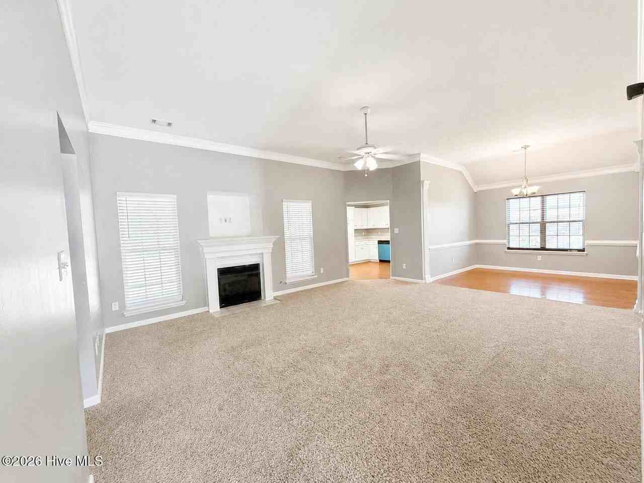 1864 Long Creek Fls - Photo 7 of 30