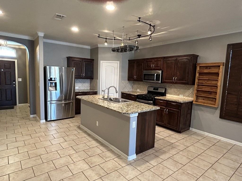 6918 Brooks Ranch Rd - Photo 4 of 12