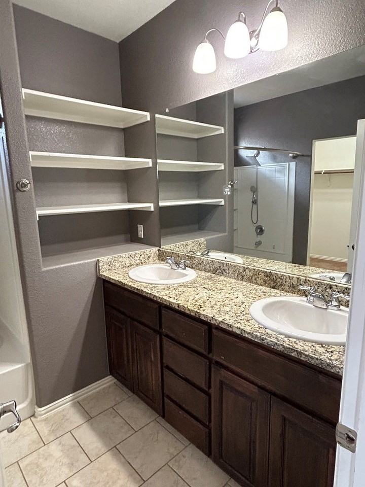 6918 Brooks Ranch Rd - Photo 7 of 12