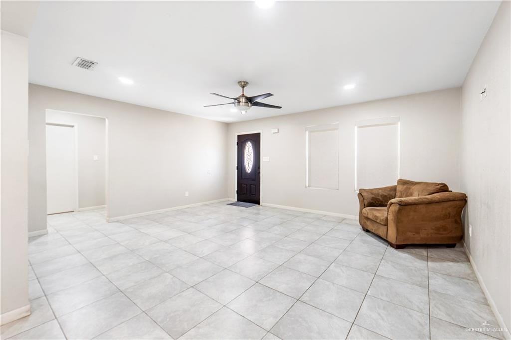 3501 Westway Ave - Photo 7 of 20