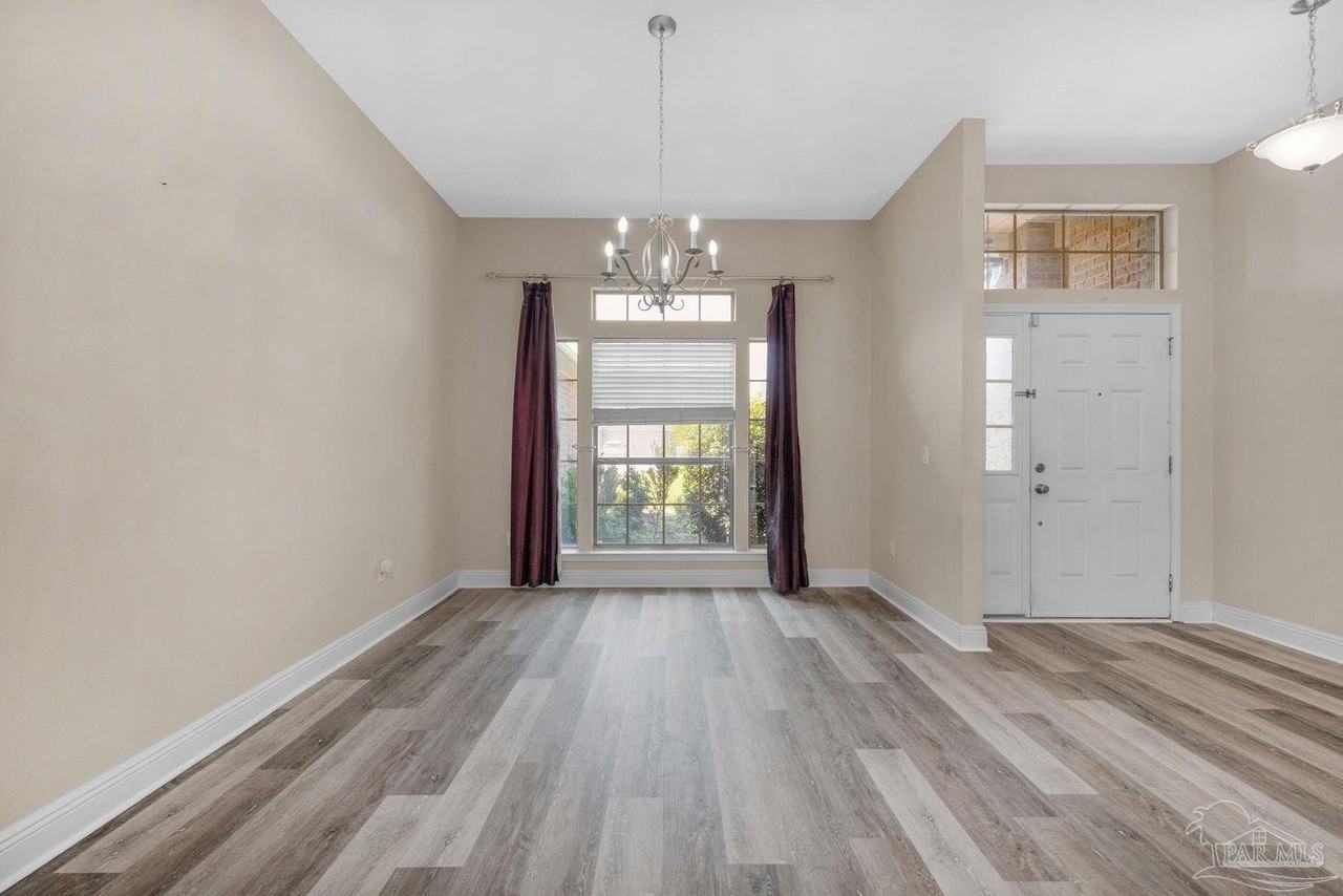 2619 Stormy Cir - Photo 3 of 35