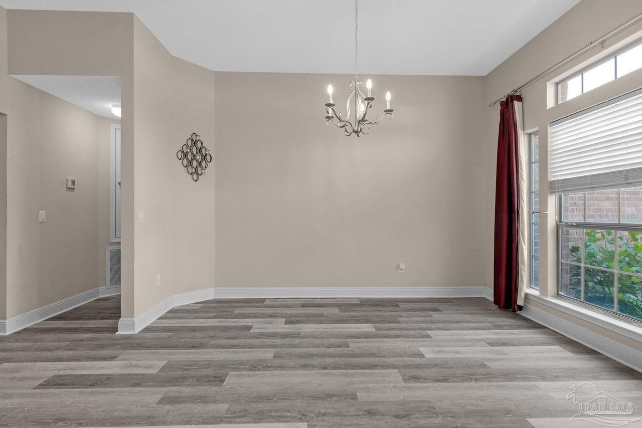 2619 Stormy Cir - Photo 5 of 35