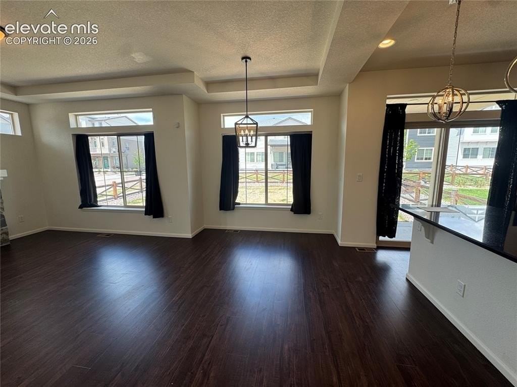 9606 Lone Oak Ln - Photo 7 of 31