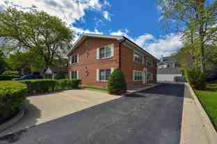 44 W Washington St ##1a - Photo 1 of 1