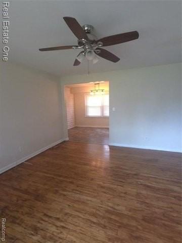 23654 Whitley Dr - Photo 4 of 18