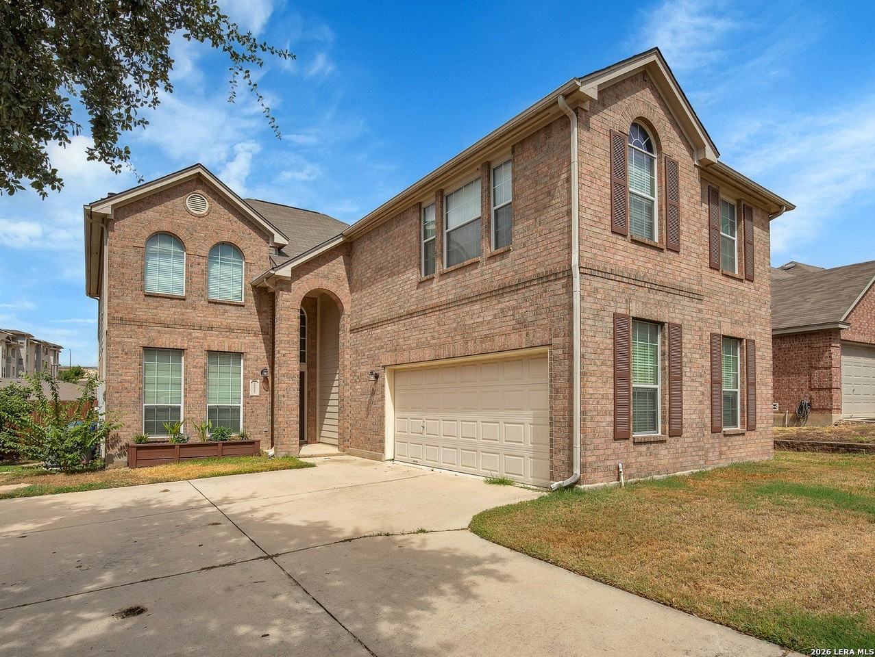 21827 Dolomite Dr - Photo 2 of 50