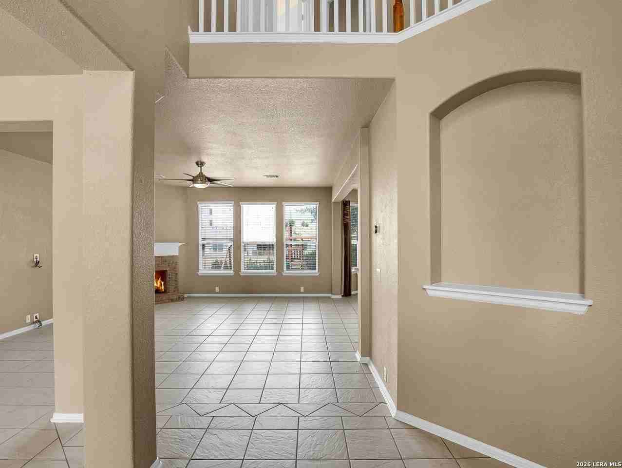 21827 Dolomite Dr - Photo 7 of 50