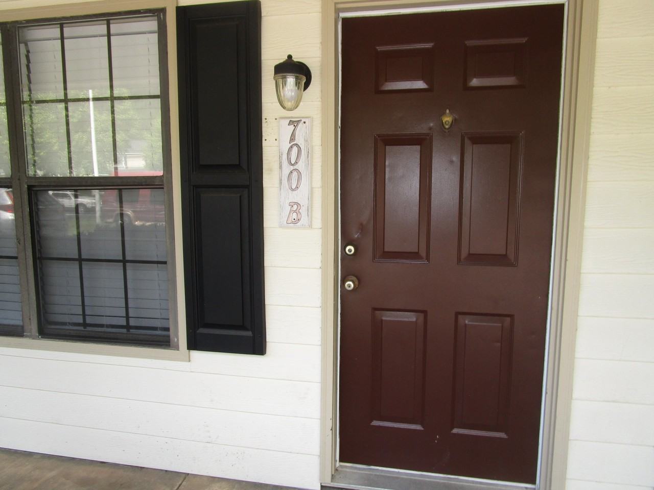700 Archdale Dr #A - Photo 2 of 15