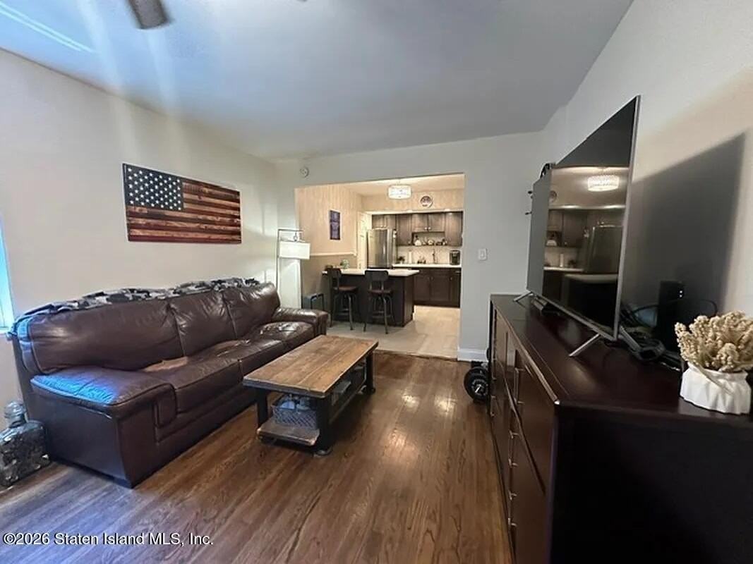 145 72nd St #E4 - Photo 5 of 13